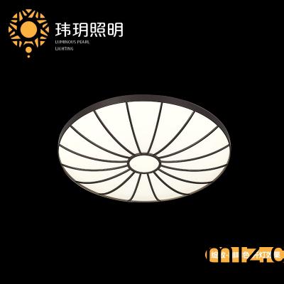 客(ke)廳(ting)led吸(xi)頂燈(deng)